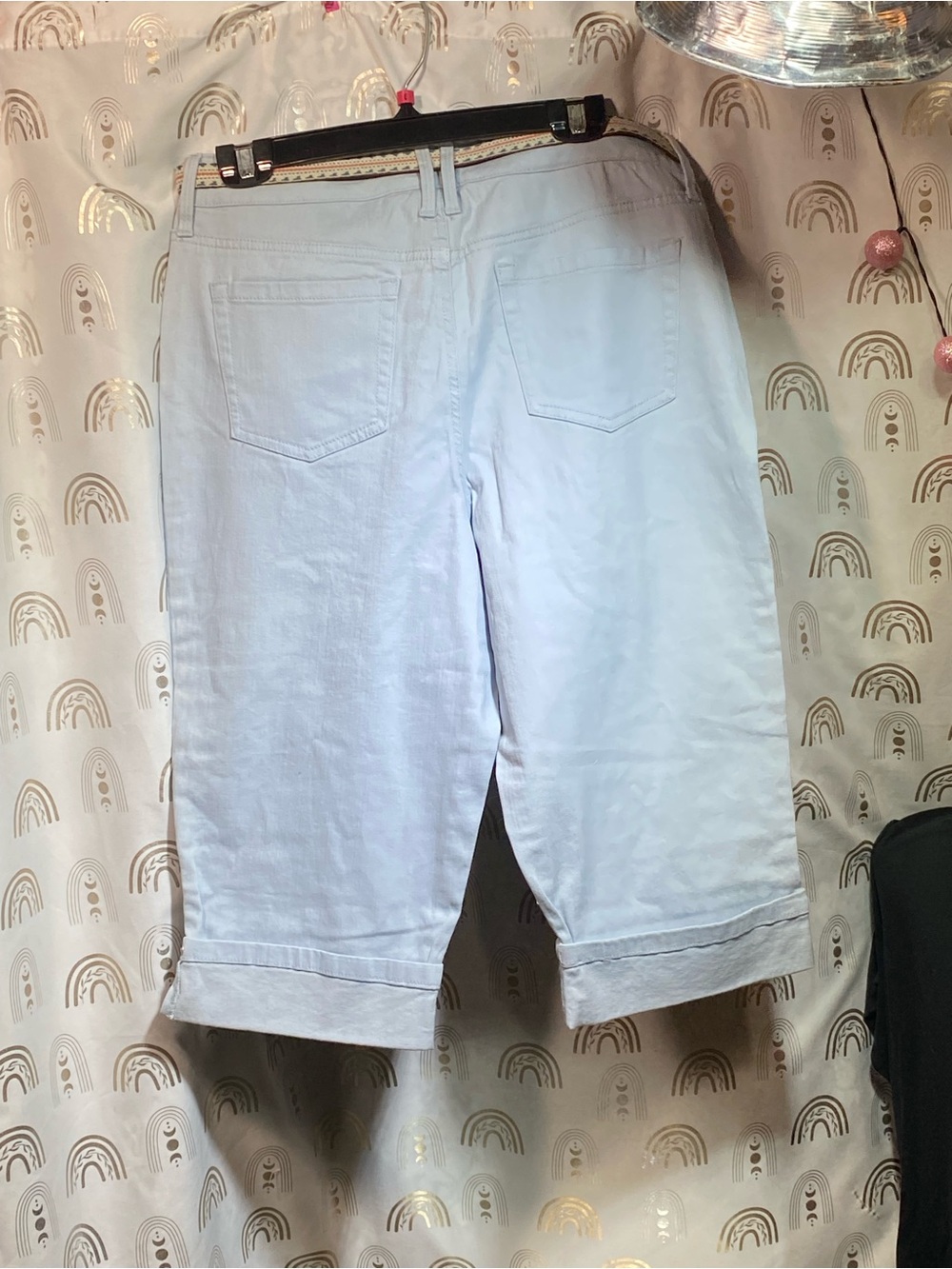 Gloria Vanderbilt Light Blue Bermuda Shorts with Woven Belt - Picture 9 of 9
